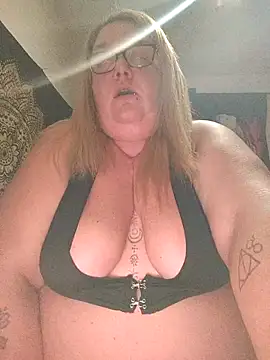 diosacurvy1984 online show from 11-13-25, 11:19