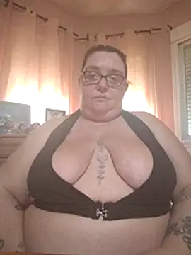 diosacurvy1984 online show from 12-15-25, 10:43