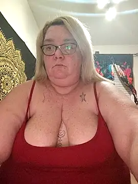 diosacurvy1984 online show from 04-24-26, 09:50