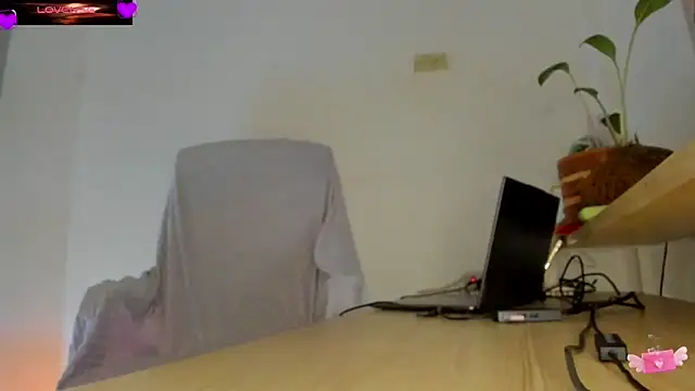 VioletParkker online show from 06-02-26, 02:11