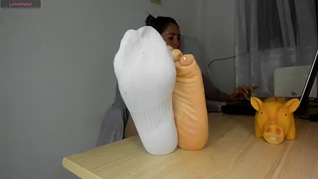 VioletParkker online show from 11-18-25, 03:32