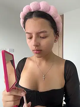 Sofia18 pinkk online show from 02-10-26, 07:57