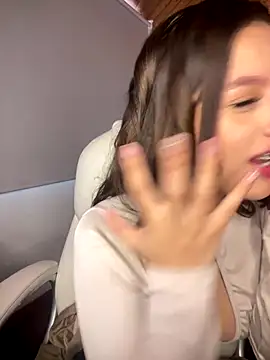 Sofia18 pinkk online show from 11-18-25, 08:23