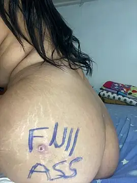 Ali Messy online show from 01-27-25, 01:19