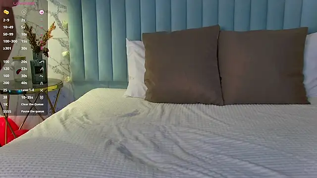 Snapshot of AmberShays chatting on 03-01-25, 06:00 AmberShays online show from 03-01-25, 06:00