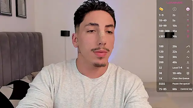 Snapshot of dylanspencer28 chatting on 02-25-25, 07:16 dylanspencer28 online show from 02-25-25, 07:16