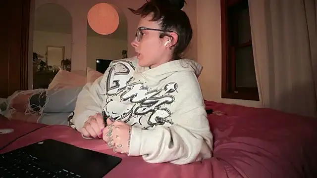 bunnierotten online show from 05-07-26, 05:22
