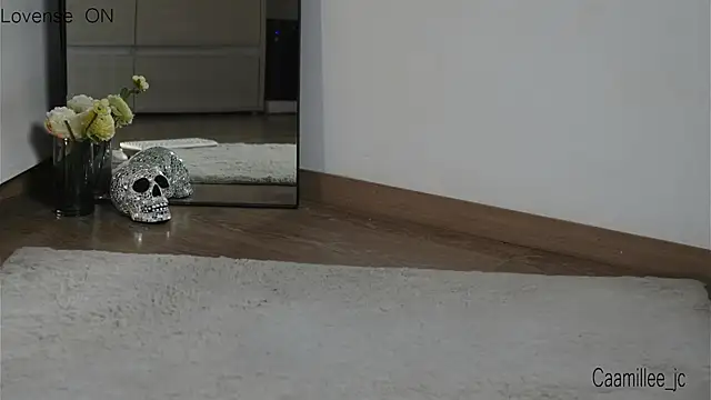 caamillee  online show from 02-14-25, 10:58