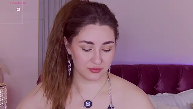 KiraBarlows online show from 05-17-26, 08:53
