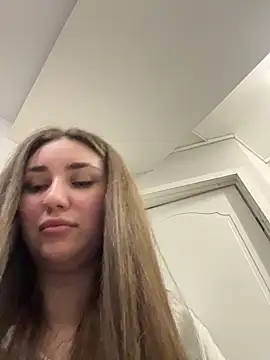 KiraBarlows online show from 03-13-26, 07:41