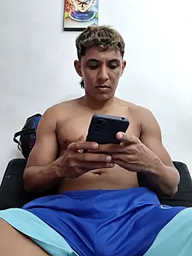 owen2992 online show from 04-03-26, 04:19