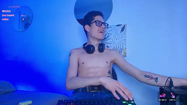 wolfandsky online show from 03-05-26, 12:02