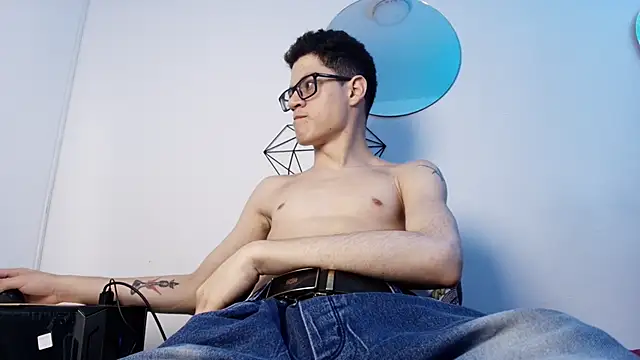 wolfandsky online show from 09-20-25, 11:37