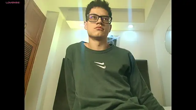 wolfandsky online show from 09-26-25, 12:01