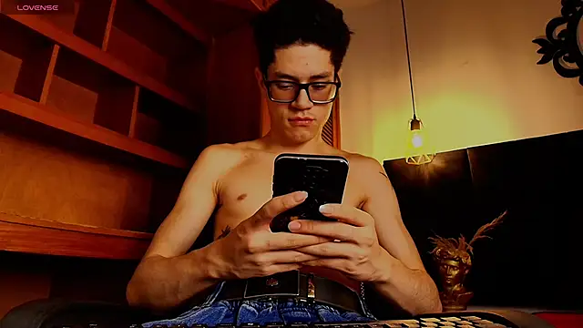 wolfandsky online show from 10-30-25, 11:30