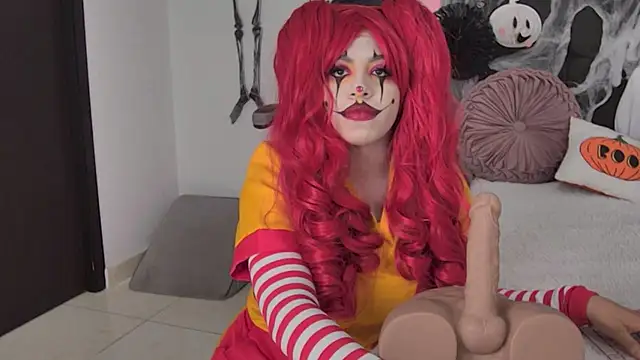 AmandaBrooks 18 online show from 11-01-25, 05:03