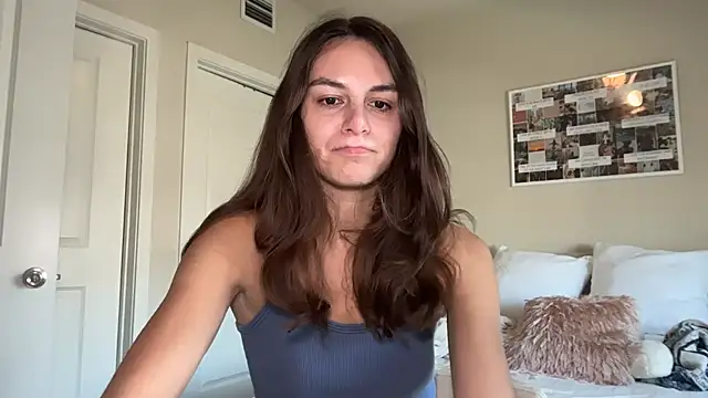 graciesmith27 online show from 05-03-26, 06:22