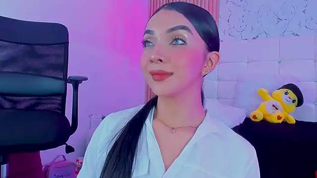 Snapshot of GABRIELAM_MS chatting on 03-21-25, 07:44 GABRIELAM MS online show from 03-21-25, 07:44