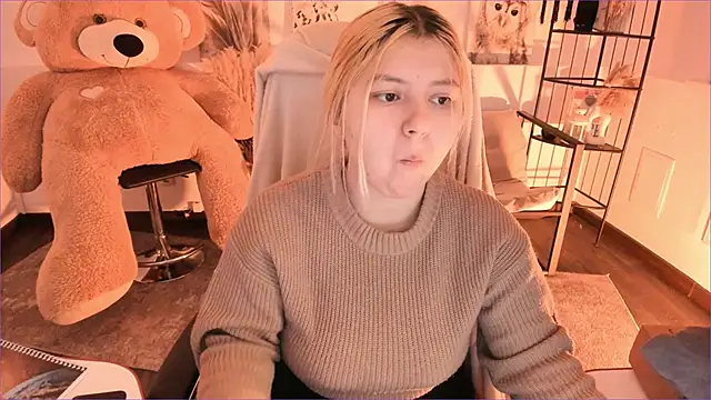 DiaAngell online show from 01-09-26, 07:21