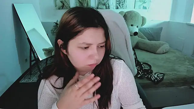 DiaAngell online show from 04-18-26, 10:43