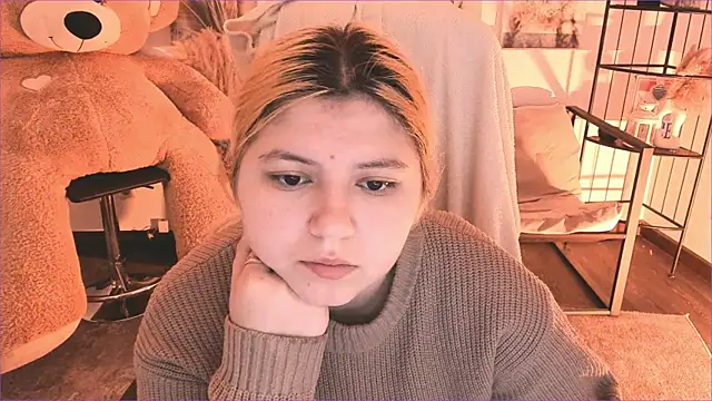 DiaAngell online show from 01-11-26, 07:21