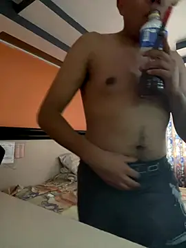 Snapshot of Blade_Ryder666 chatting on 10-24-25, 11:15 Blade Ryder666 online show from 10-24-25, 11:15