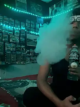 Snapshot of Blade_Ryder666 chatting on 01-07-26, 11:43 Blade Ryder666 online show from 01-07-26, 11:43