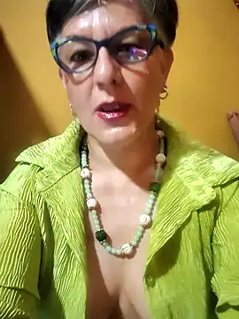 ilonna2025 online show from 01-17-26, 10:13