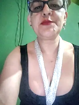 ilonna2025 online show from 10-23-25, 06:12