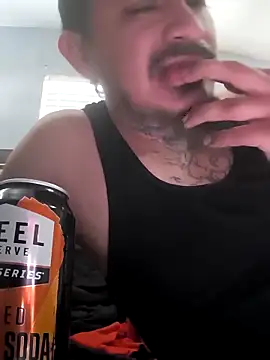 Snapshot of Burrrucecold00 chatting on 02-23-25, 10:53 Burrrucecold00 online show from 02-23-25, 10:53