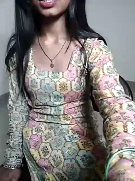 Leoni G online show from 05-06-26, 08:51
