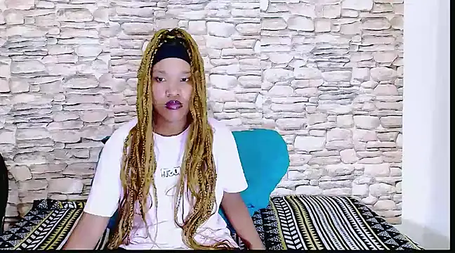 EroticSexyPrada online show from 03-03-25, 03:43