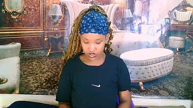 EroticSexyPrada online show from 02-16-26, 06:56