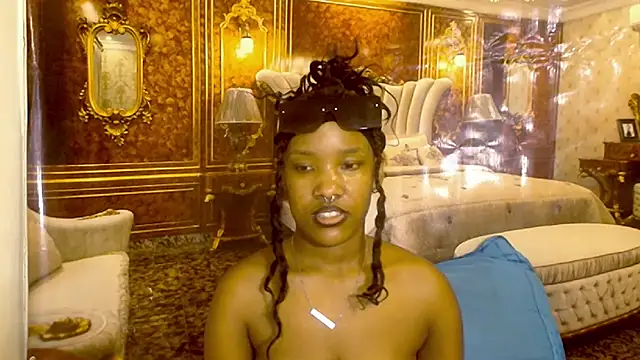 EroticSexyPrada online show from 04-12-26, 07:06