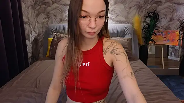 SusannJohnson online show from 09-15-25, 12:22