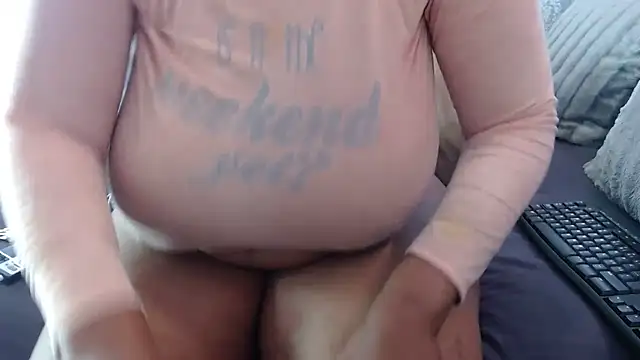 BUBBLYBUNNYxx online show from 12-05-25, 07:29