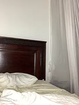 madell online show from 10-20-25, 02:24