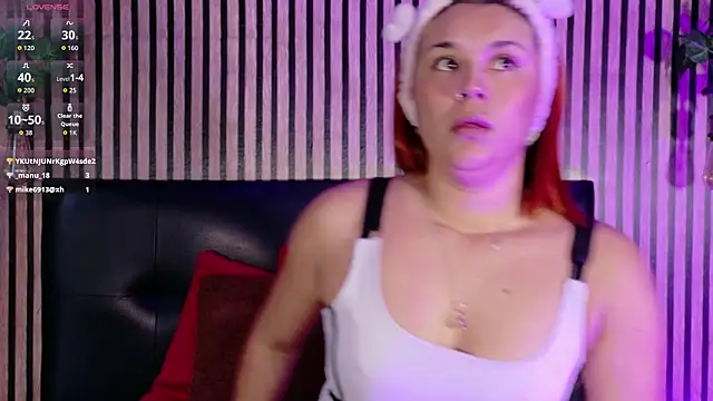 Snapshot of Sophie_new25 chatting on 02-17-26, 12:46 Sophie new25 online show from 02-17-26, 12:46