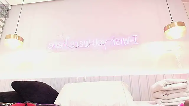 LissMonroe online show from 12-04-25, 10:47