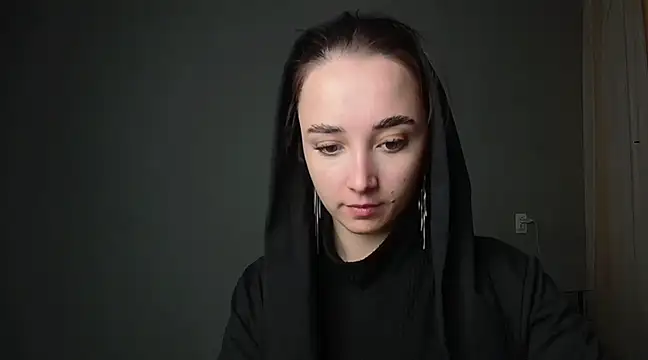 Snapshot of Eva_Gloryy chatting on 02-21-25, 04:05 Eva Gloryy online show from 02-21-25, 04:05