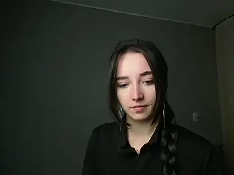 Snapshot of Eva_Gloryy chatting on 02-25-25, 08:21 Eva Gloryy online show from 02-25-25, 08:21