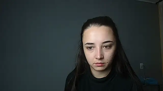 Snapshot of Eva_Gloryy chatting on 09-28-25, 12:12 Eva Gloryy online show from 09-28-25, 12:12