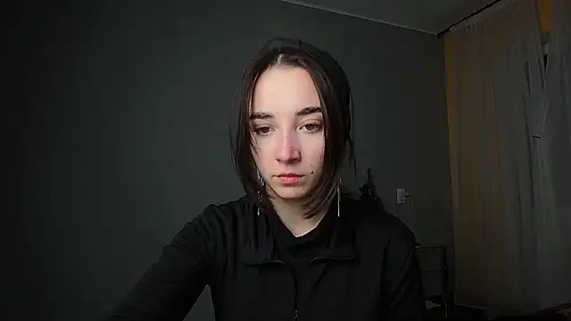 Snapshot of Eva_Gloryy chatting on 02-18-25, 05:31 Eva Gloryy online show from 02-18-25, 05:31