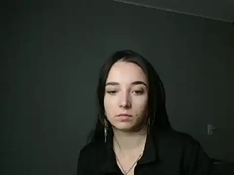 Snapshot of Eva_Gloryy chatting on 02-24-25, 07:41 Eva Gloryy online show from 02-24-25, 07:41