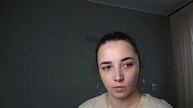 Eva Gloryy online show from 03-30-26, 09:44