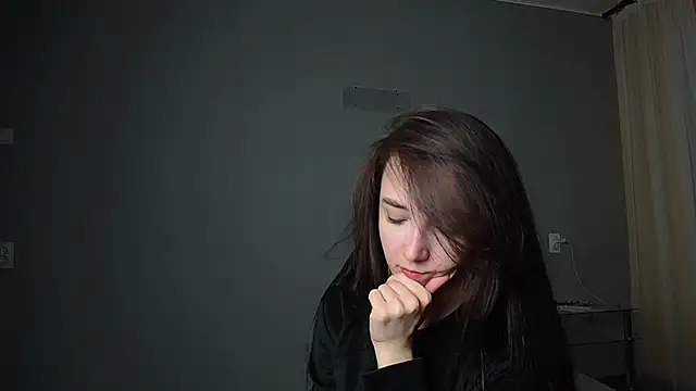 Snapshot of Eva_Gloryy chatting on 03-19-25, 06:12 Eva Gloryy online show from 03-19-25, 06:12