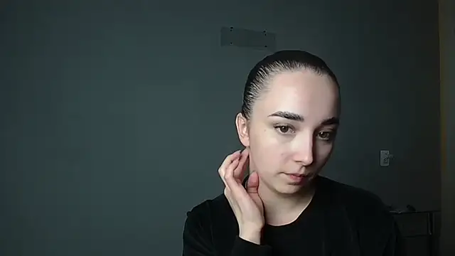 Eva Gloryy online show from 03-25-26, 04:06