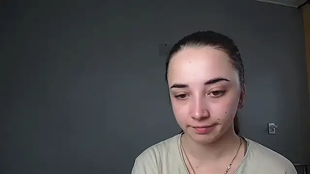 Eva Gloryy online show from 03-28-26, 12:06