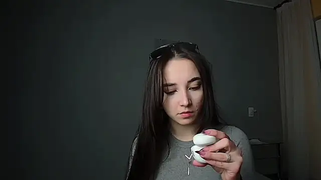 Snapshot of Eva_Gloryy chatting on 03-14-25, 05:35 Eva Gloryy online show from 03-14-25, 05:35