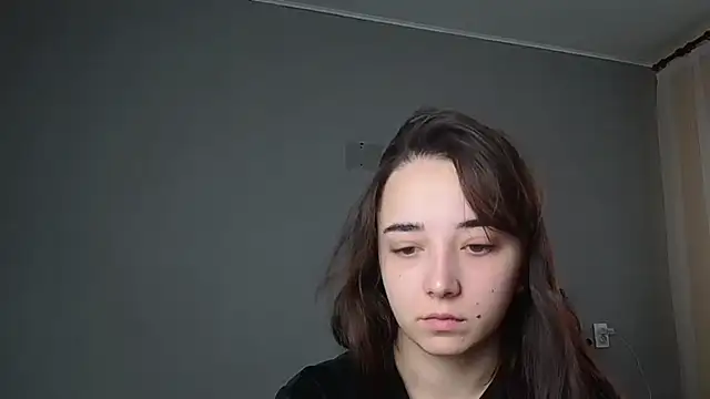 Eva Gloryy online show from 01-18-26, 01:58